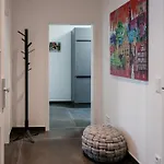 Gray Dream I Stilvoll Und Neu Apartment