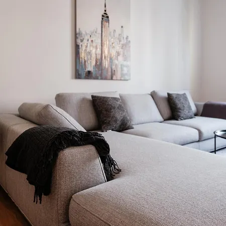 Gray Dream I Stilvoll Und Neu Apartment